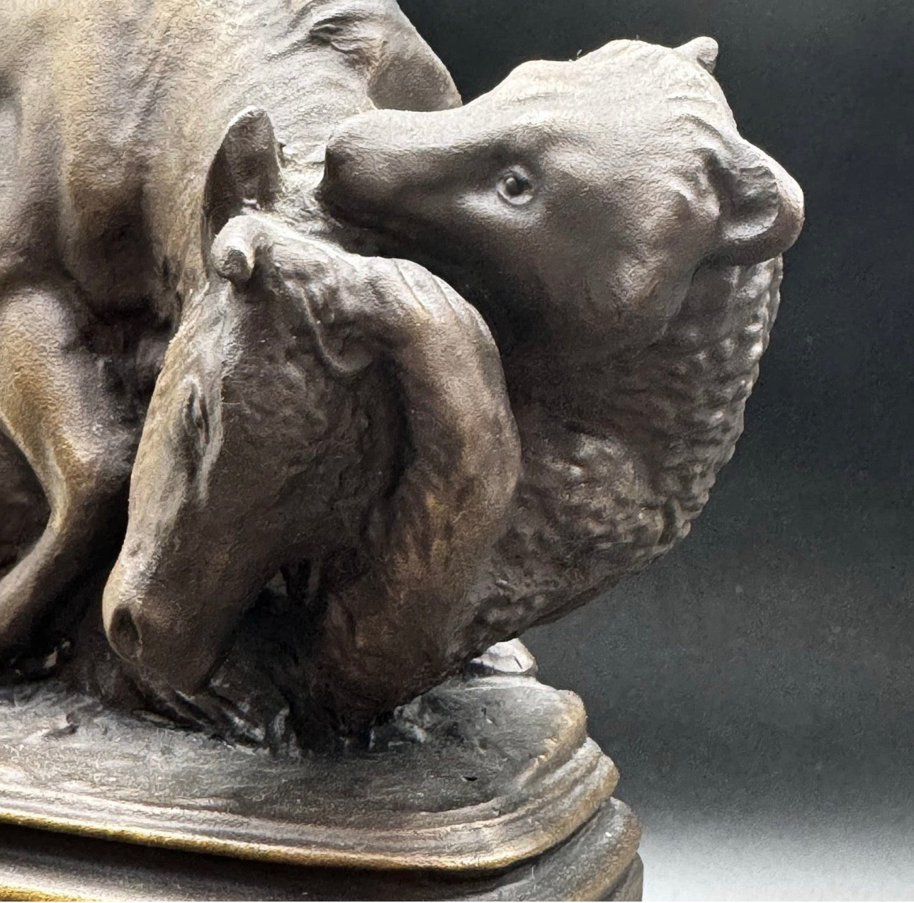 ISIDORE JULES BONHEUR BEAR & BULL BRONZE STATUE on marble base Signed 1994