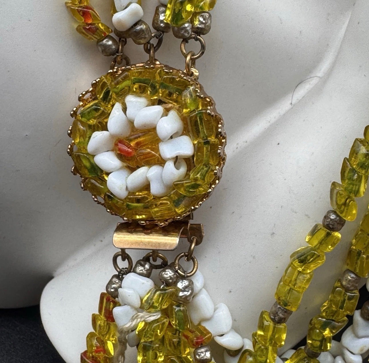 VINTAGE HOBE JEWELS 6 STRAND BEADED NECKLACE NOS with Origional Tags 16’’