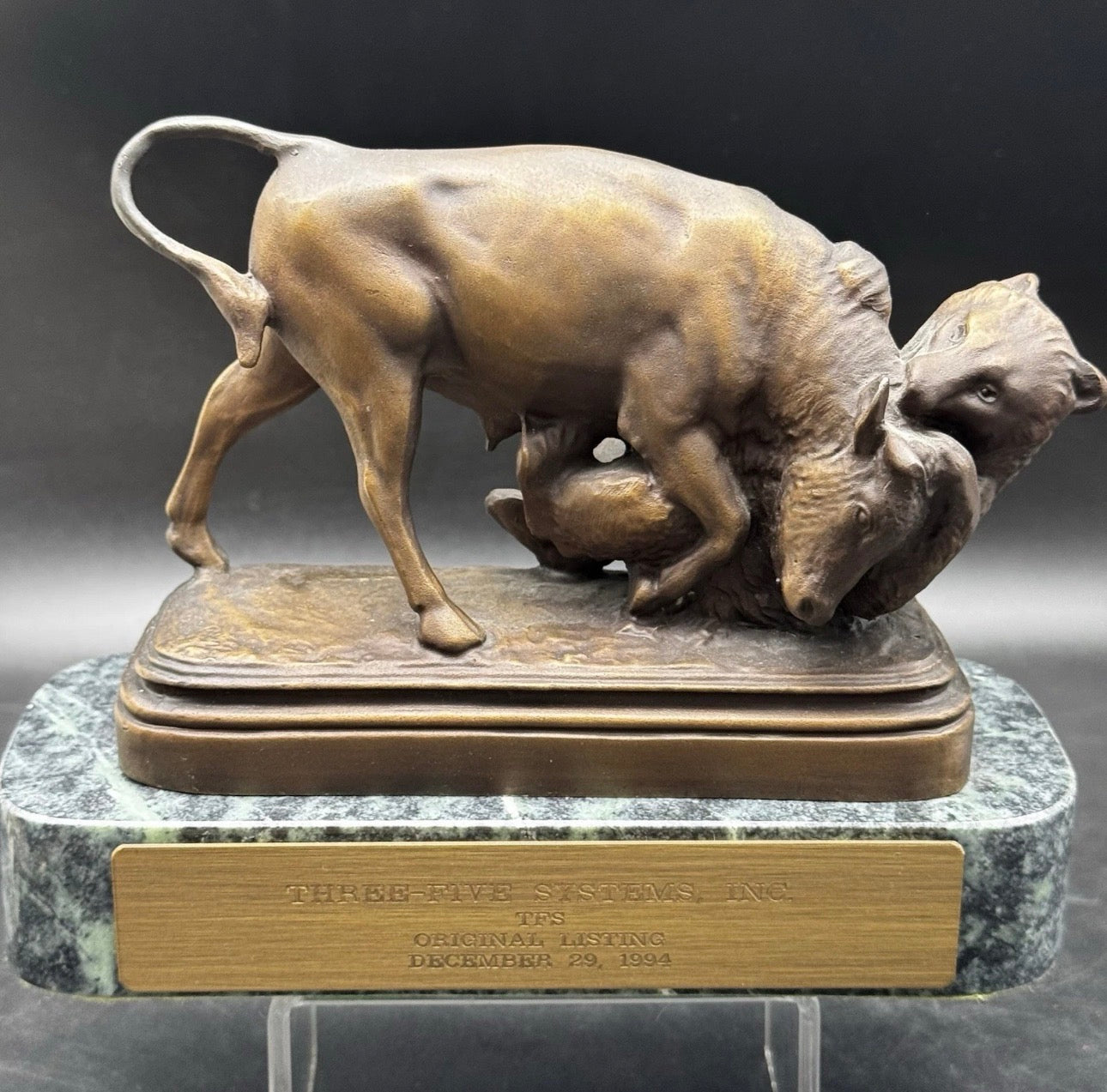 ISIDORE JULES BONHEUR BEAR & BULL BRONZE STATUE on marble base Signed 1994