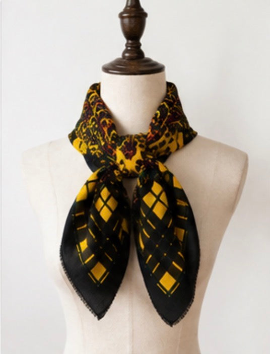 Vintage Oversized 46’’ Cotton Leopard Plaid Square Scarf
